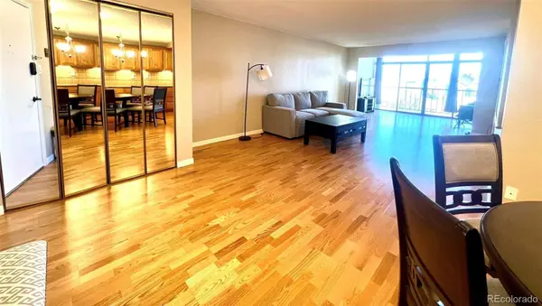 2 Adams ST #604, Denver, CO 80206