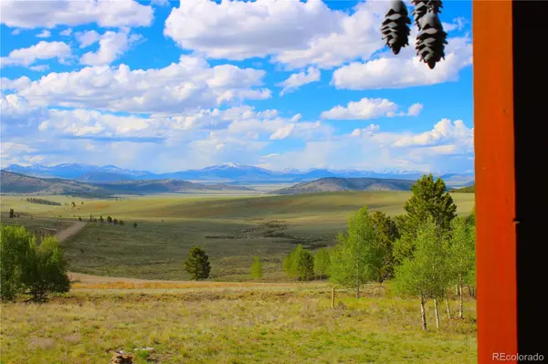 2916 Campfire RD, Hartsel, CO 80449