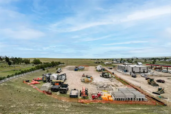 805 Cedar ST, Deer Trail, CO 80105