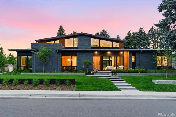 975 S Monroe ST, Denver, CO 80209