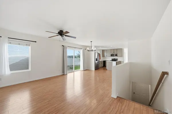3925 Kenwood CIR, Johnstown, CO 80534