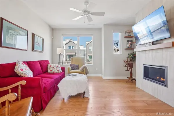 888 S Valentia ST #17-103, Denver, CO 80247