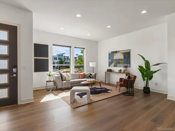 5547 Valentia ST, Denver, CO 80238