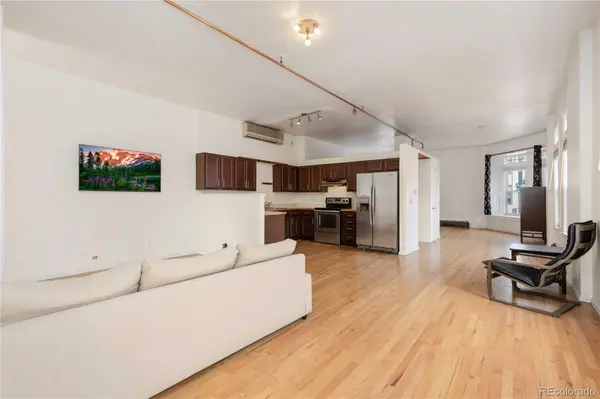 2944 Zuni ST #6, Denver, CO 80211