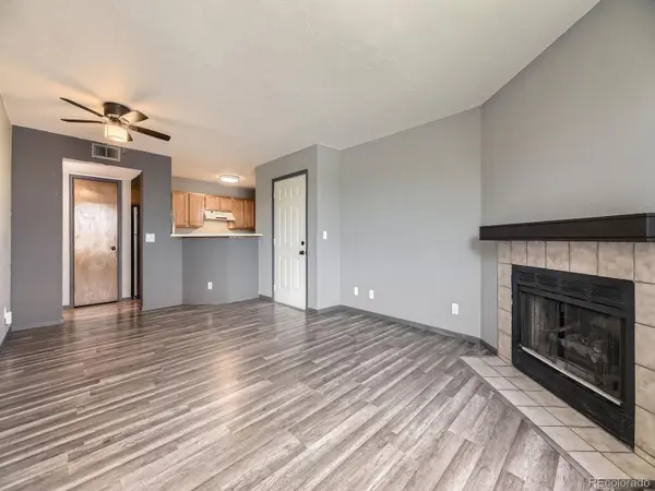5745 W Atlantic PL #207, Lakewood, CO 80227