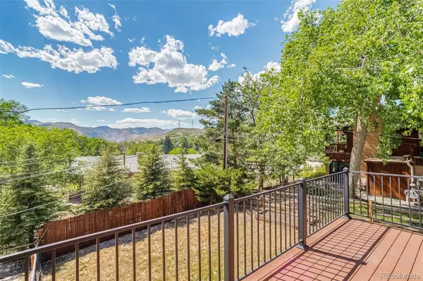 1613 Secrest ST, Golden, CO 80401