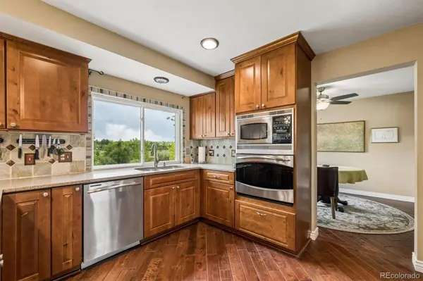 6573 S Kearney CIR, Centennial, CO 80111