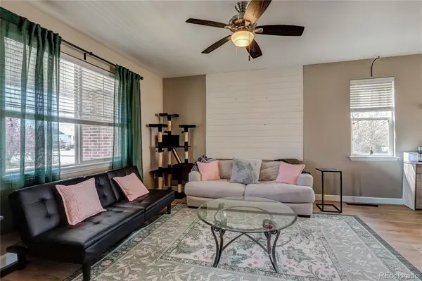 25505 E 1st AVE, Aurora, CO 80018