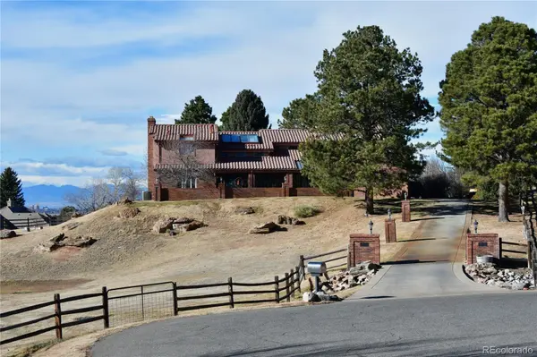 7591 S Ensenada CT, Centennial, CO 80016