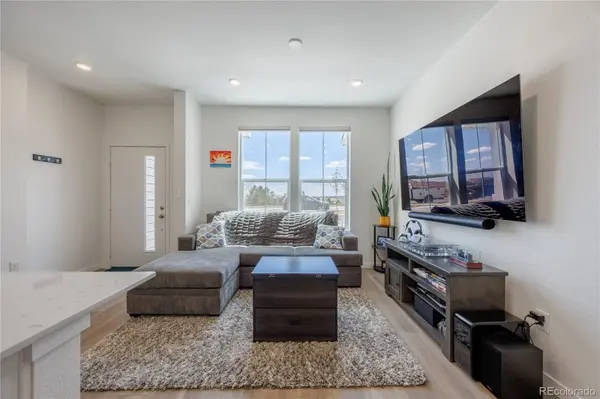9072 Gladiola WAY #E, Arvada, CO 80005