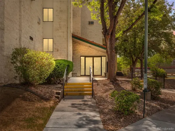 7780 W 38th AVE #204, Wheat Ridge, CO 80033