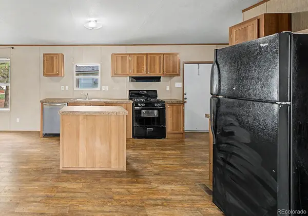 1095 Western DR, Colorado Springs, CO 80915