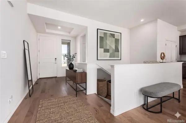 20422 E 52nd AVE, Denver, CO 80249