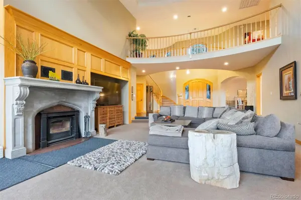 29115 Summit Ranch DR, Golden, CO 80401
