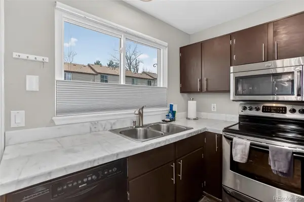 889 Summer DR #14, Highlands Ranch, CO 80126