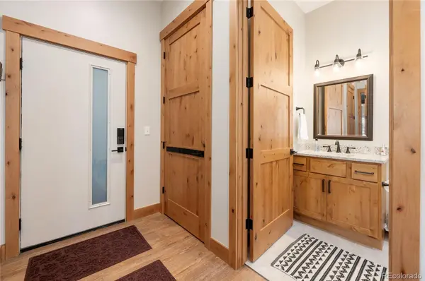 16 Springview LN #A102, Fraser, CO 80442