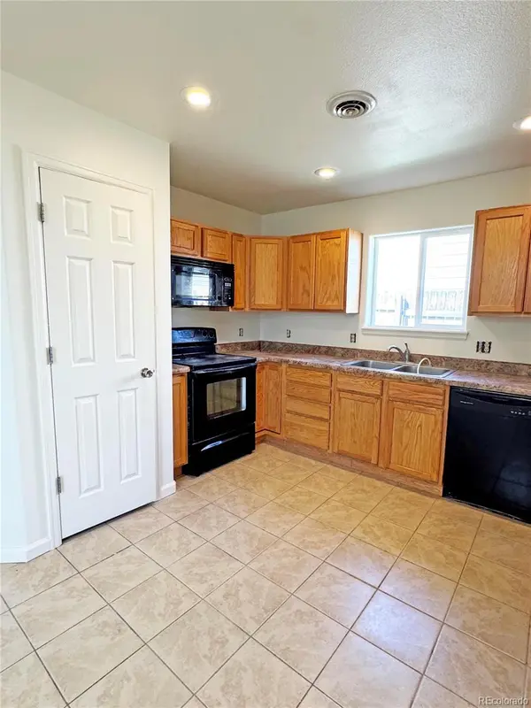 1041 Halfturn RD, Rangely, CO 81648