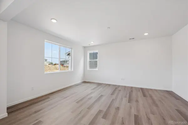 4639 Sugar Beet ST, Johnstown, CO 80534