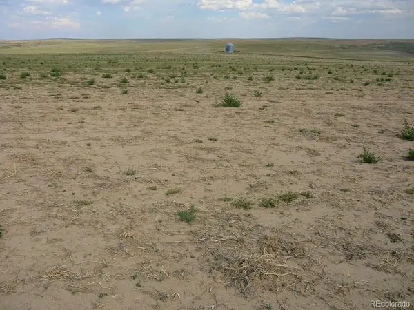 private, Deer Trail, CO 80105