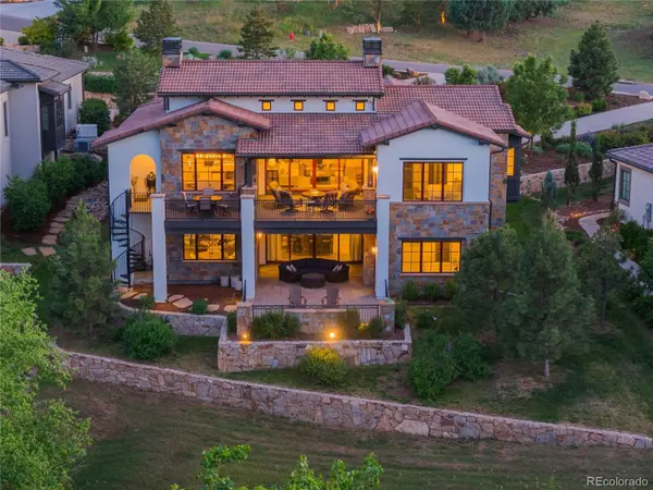 8310 Raphael LN, Littleton, CO 80126