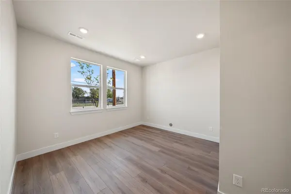2894 W 56th AVE, Denver, CO 80221