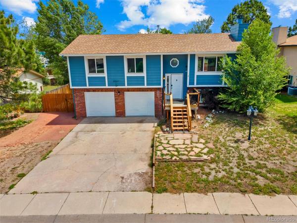 3310 Mirage DR, Colorado Springs, CO 80920