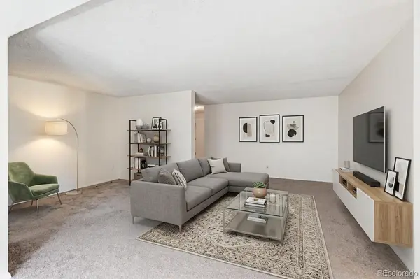 2 Adams ST #910, Denver, CO 80206