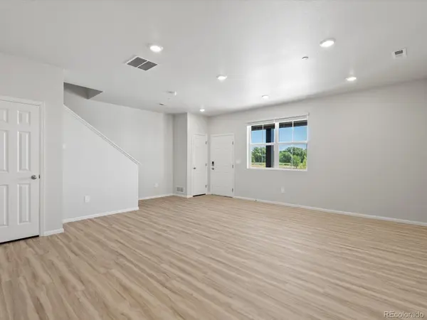 1616 Riverplace DR #3, Windsor, CO 80550