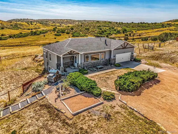 10380 Coyote LN, Rye, CO 81069