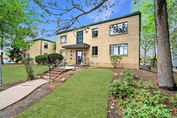 1182 Clermont ST #1B, Denver, CO 80220