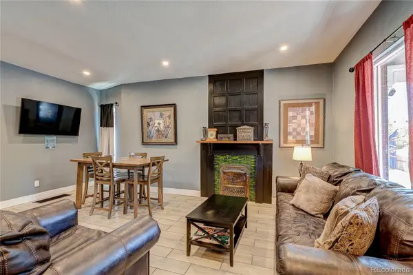 638 S Lincoln ST, Denver, CO 80209