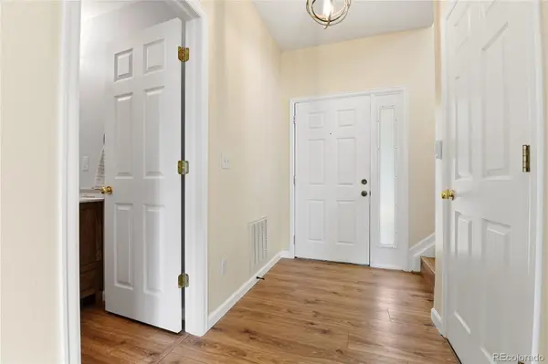 5166 S Shawnee WAY, Aurora, CO 80015