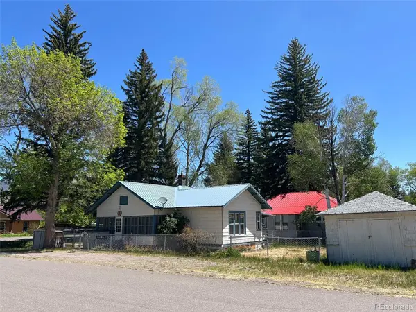 400 7th ST, Saguache, CO 81149
