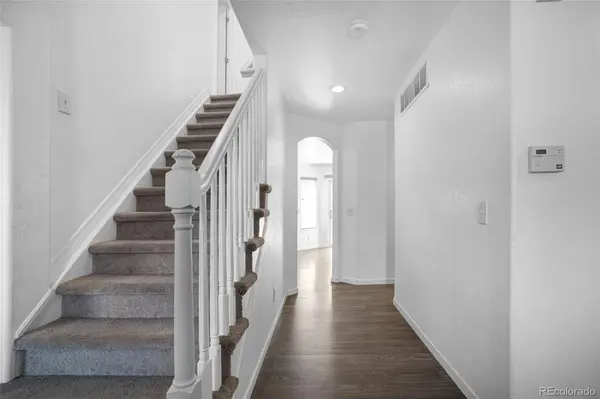 8691 E Hawaii DR, Denver, CO 80231