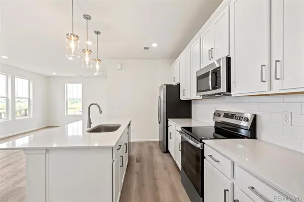 5753 N Lisbon ST, Aurora, CO 80019