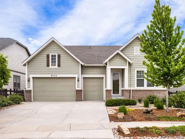8450 S Biloxi CT, Aurora, CO 80016