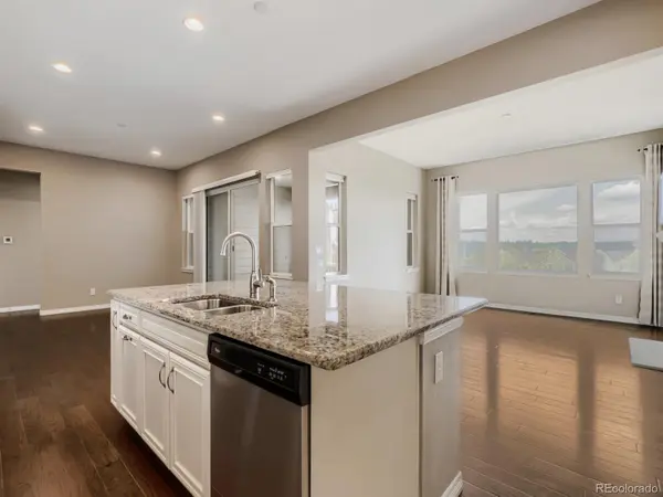 8450 S Biloxi CT, Aurora, CO 80016