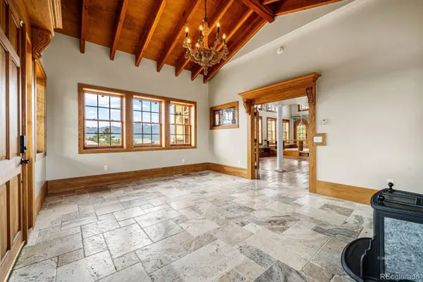 325 McMurtrie RD, Westcliffe, CO 81252