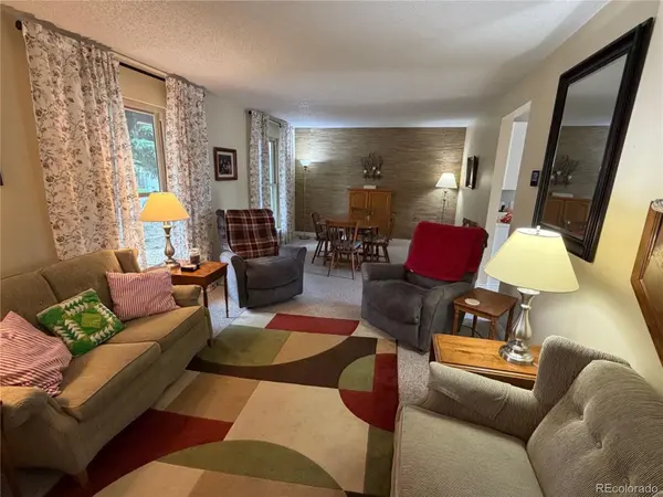 19062 E Quinn PL, Aurora, CO 80015