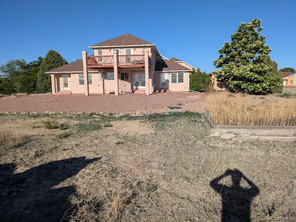 135 S Hacienda Del Sol DR, Pueblo, CO 81007