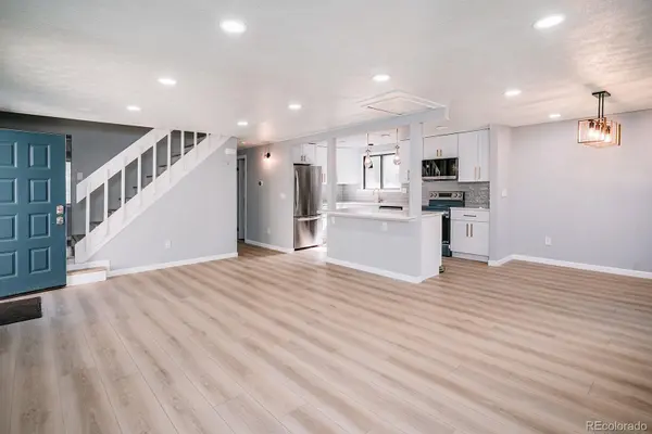 6637 W 95th PL, Broomfield, CO 80021