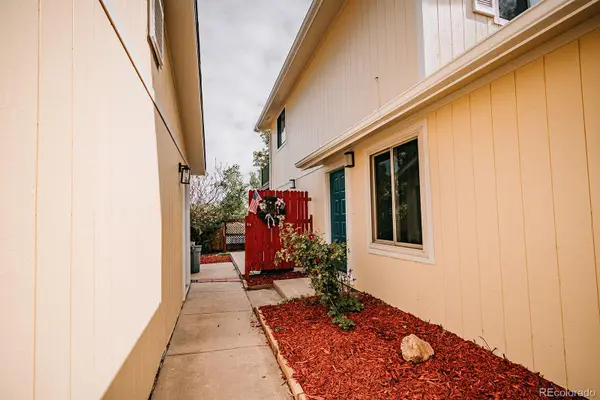 6637 W 95th PL, Broomfield, CO 80021