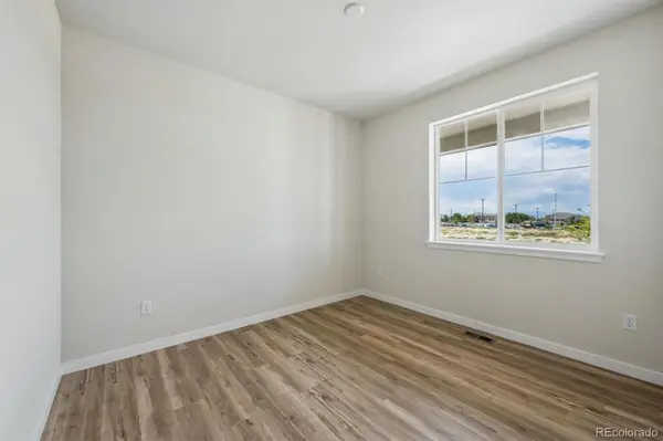 5772 N Indigo Rose ST, Aurora, CO 80019