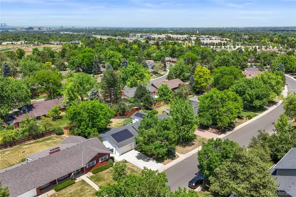 3941 S Hillcrest DR, Denver, CO 80237