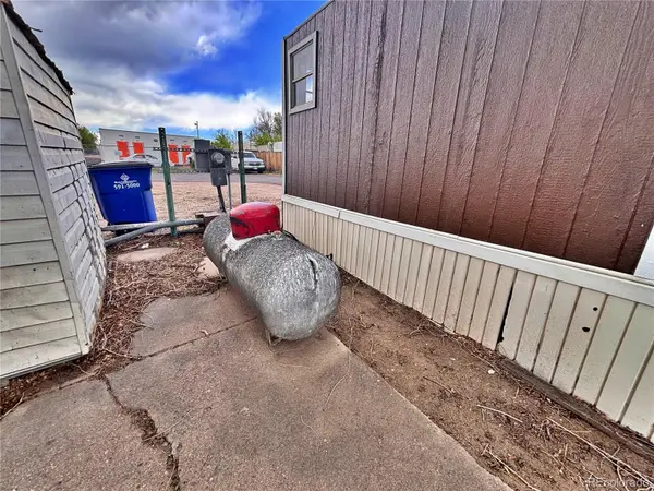 220 Mount View LN, Colorado Springs, CO 80907
