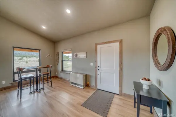 946 Hitching Post Rd, Cotopaxi, CO 81223