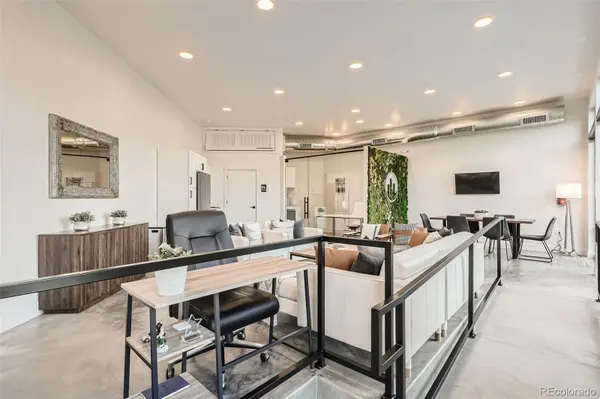 3335 N Downing ST, Denver, CO 80205