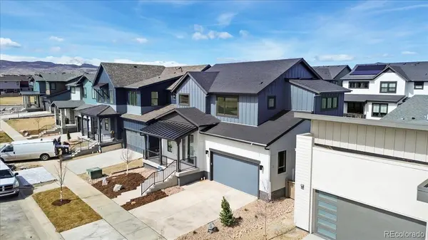 5604 Grandville AVE, Longmont, CO 80503
