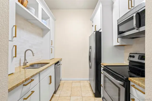3249 W Fairview PL #111, Denver, CO 80211