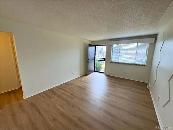10800 E 4th WAY, Aurora, CO 80010